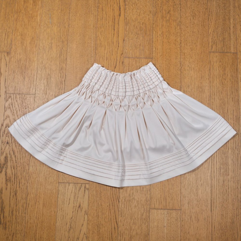 MaxMara: Pleaded Cream Mini Skirt - Picture 12 of 12